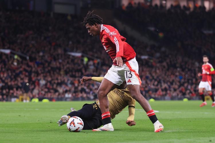 kaiyun app-多古谈阿莫林343阵型：阵型本身不是核心因素，3-4-3能动态调整