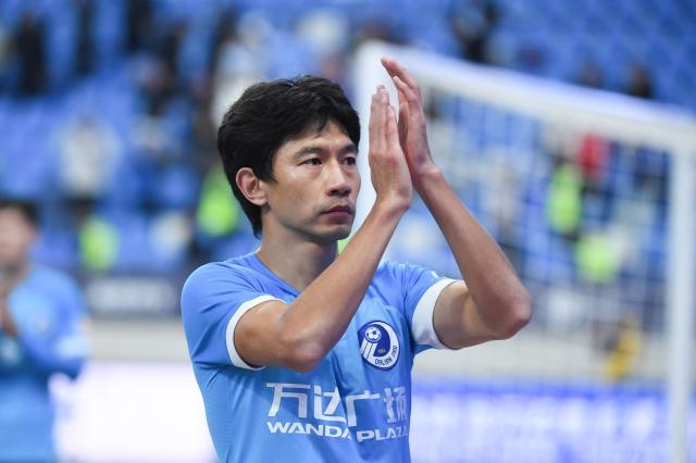 朱挺退役！世青赛曾凌空破门 国奥战拜仁入2球