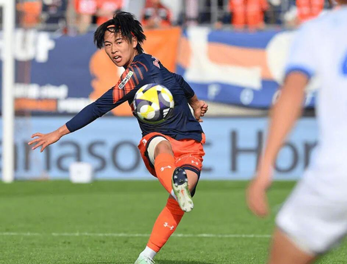 kaiyun app-日本U23队长市原吏音获阿尔克马尔报价|体育报知|亚洲杯|年轻球员身价|U23亚洲杯|荷甲球员转会_新浪体育_新浪新闻