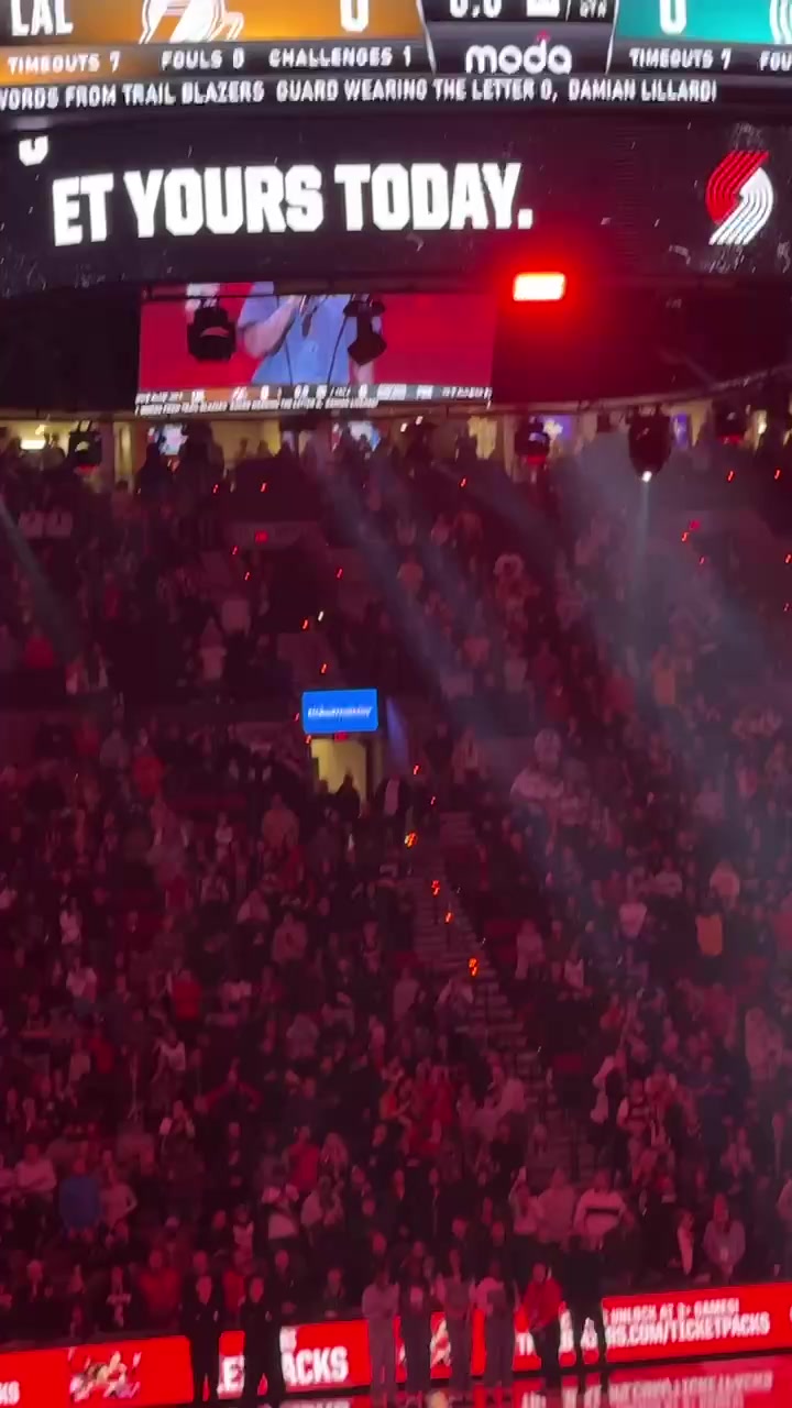 kaiyun中国官网-小吧现场直击>利拉德今天开场前为纪念马丁·路德·金致辞