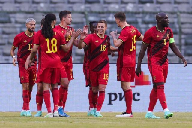 kaiyun中国官网-【解码比利时】梦幻锋线+高龄防线=？