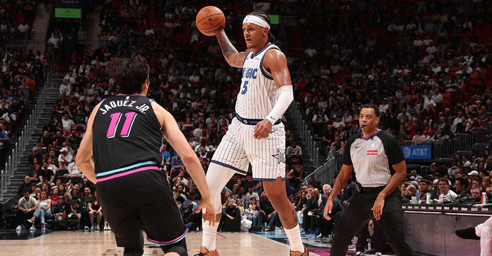 kaiyun-班凯罗27+8阿德巴约20+7 魔术险胜热火7连胜|雅克|北京|巴姆-阿德巴约|巴姆·阿德巴约|德雷克·鲍威尔_新浪体育_新浪新闻